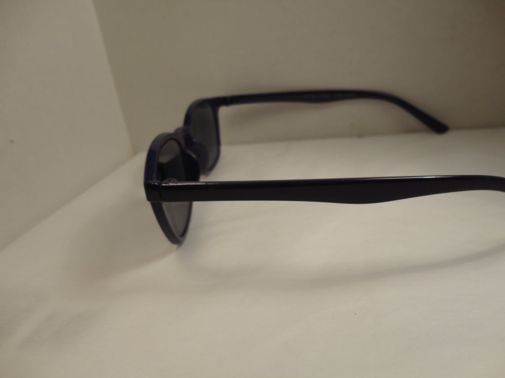 Readers/Sunglasses Black Frames SKU 200-23