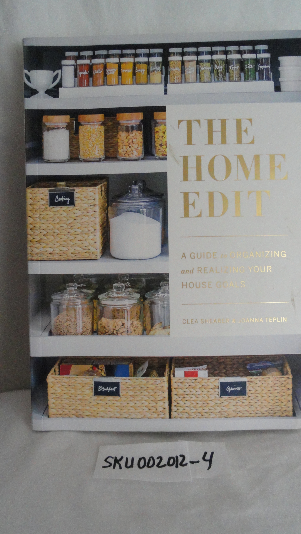 Book The Home Edit Clea Shearer & Joanna Teplin SKU 002012-4